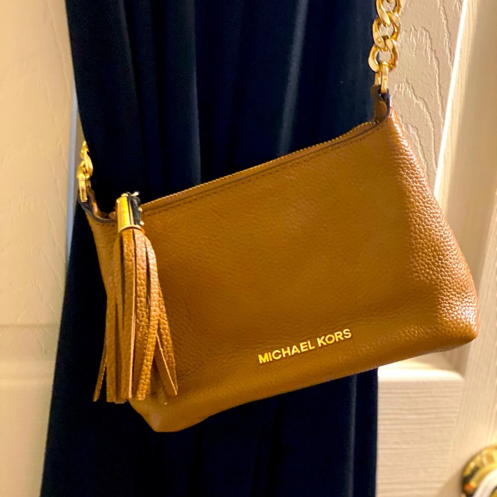 MICHAEL KORS brown small crossbody purse.
